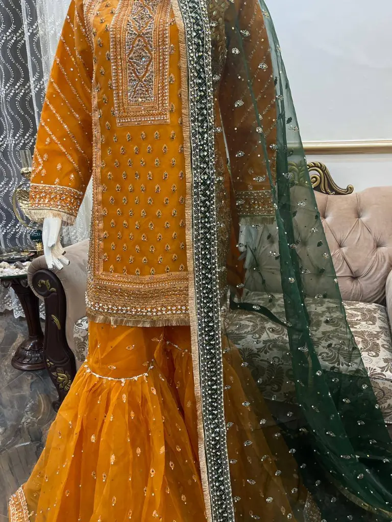 JJ11J3.webp