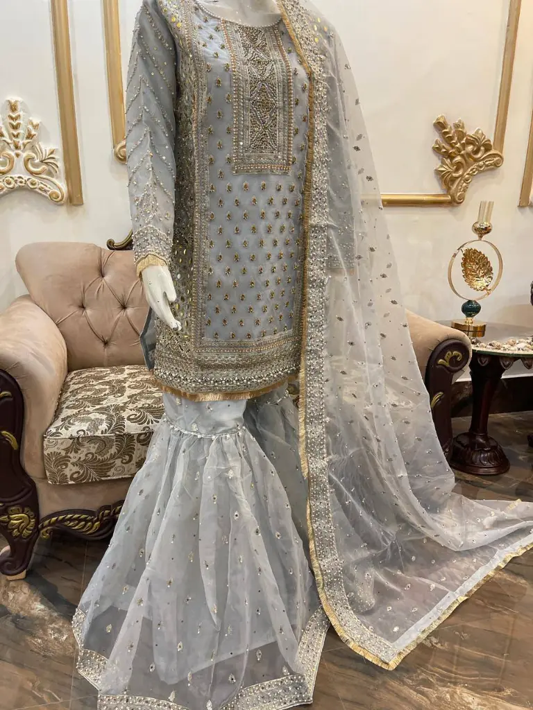 JJ12J4.webp