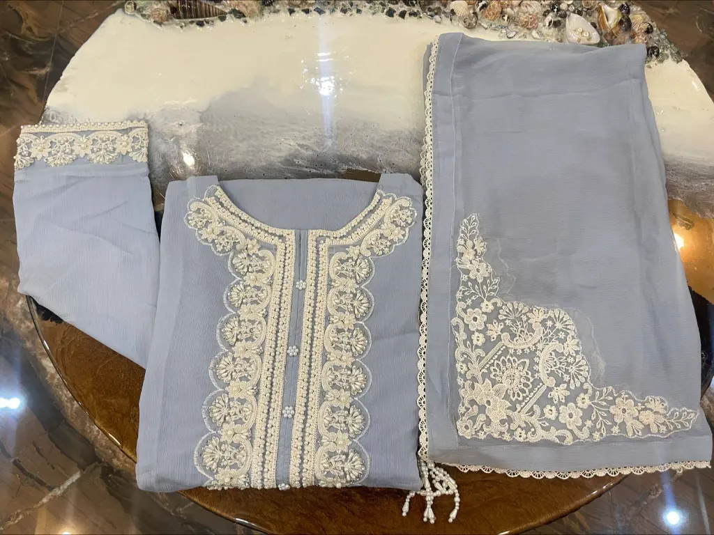 JJ 15J3.webp