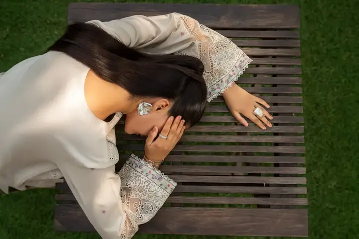 MB144J4.webp