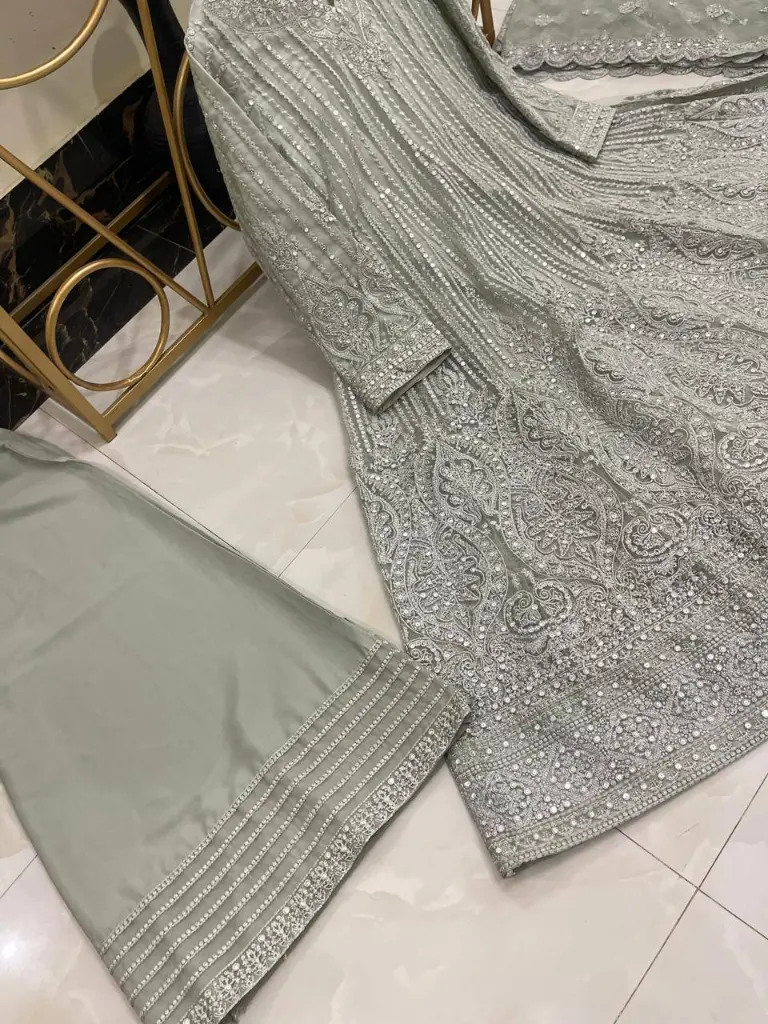 JJ45J4.webp