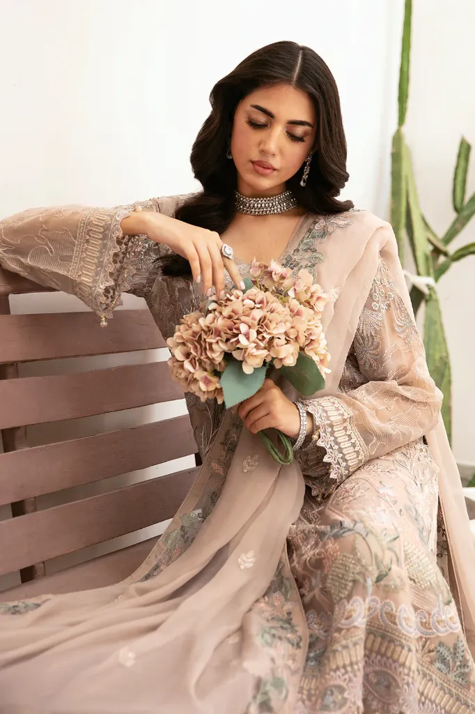 RA813J5.webp