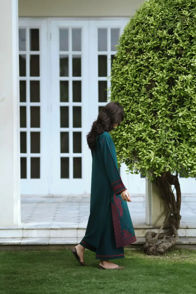 MB403J2.webp