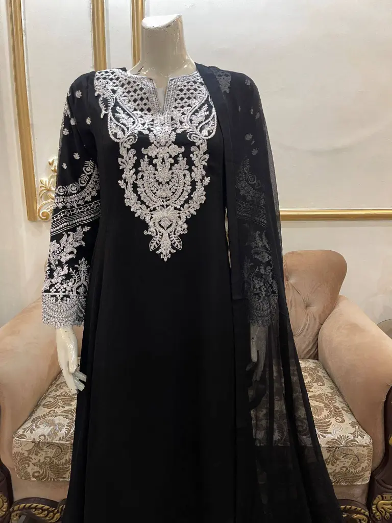 JJ72J2.webp