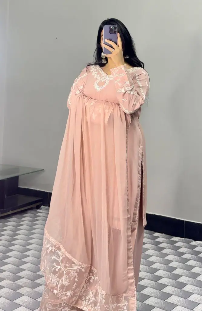 JJ80J4.webp