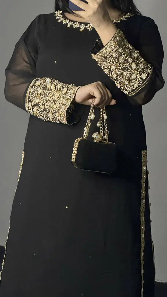JJ81J2.webp