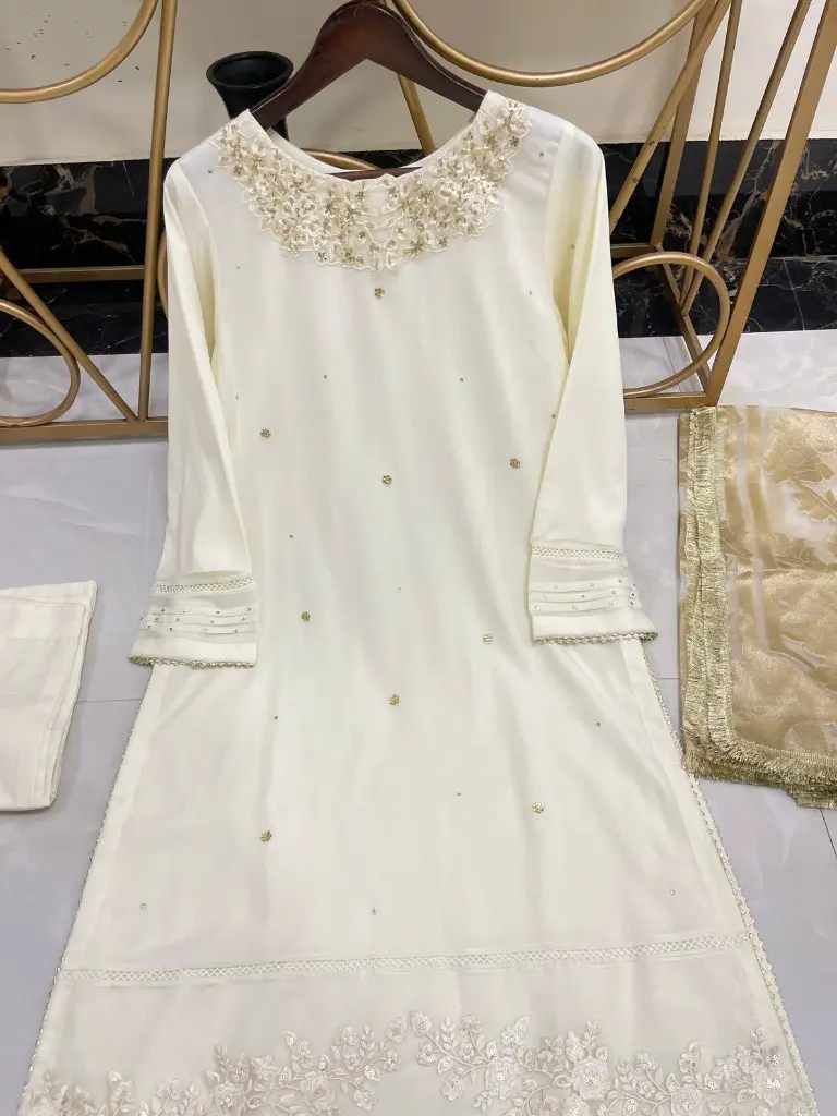 JJ84J2.webp