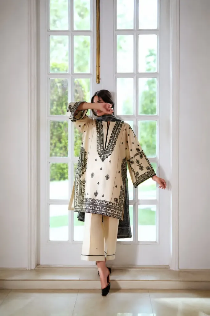 Cotton Lawn MB408J