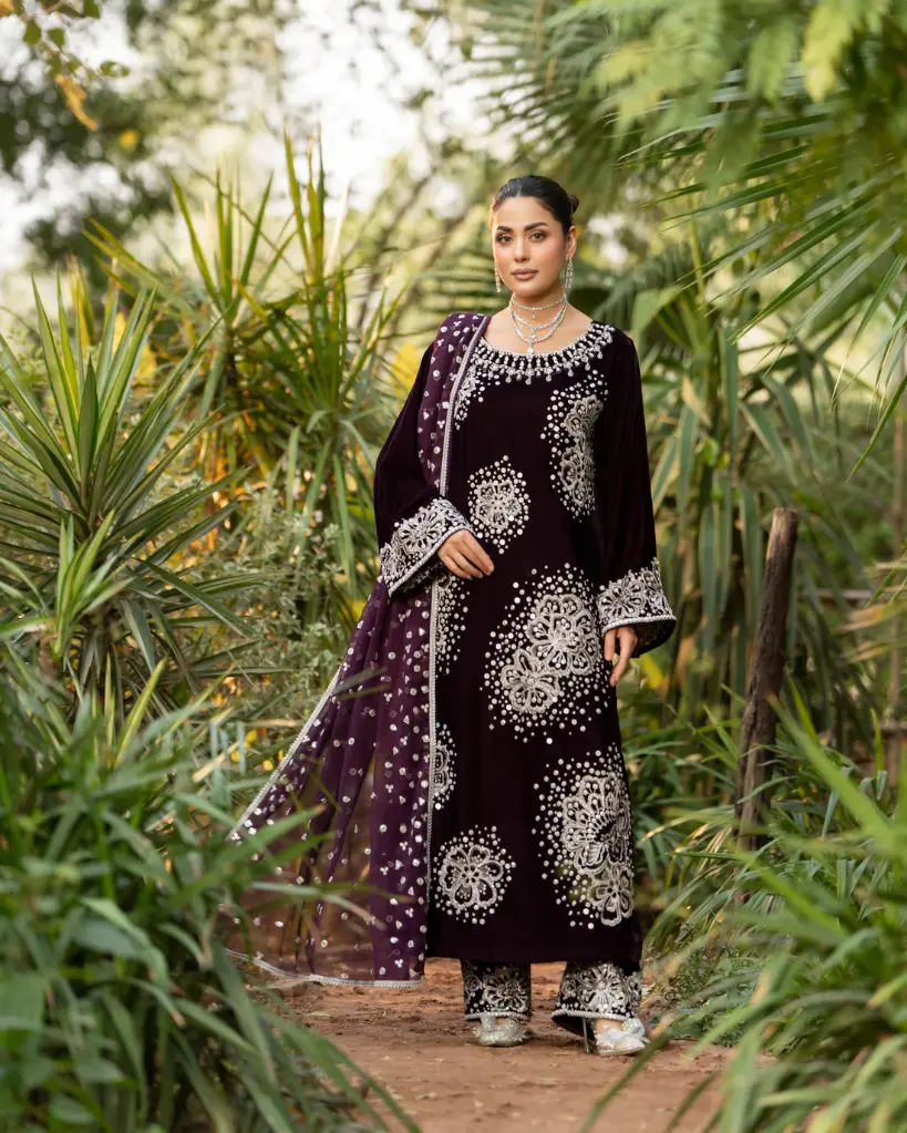 Velvet KC144M (S (UK-10))