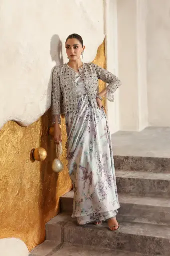  Organza & Charmeuse VA66K